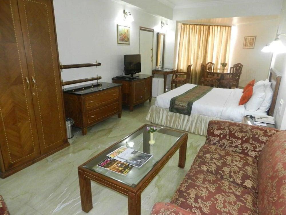 Amarpreet, Aurangabad - AM Hotel Kollection Bagian luar foto