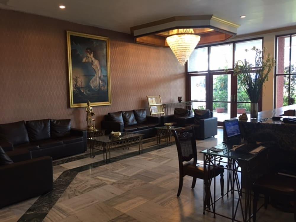 Amarpreet, Aurangabad - AM Hotel Kollection Bagian luar foto