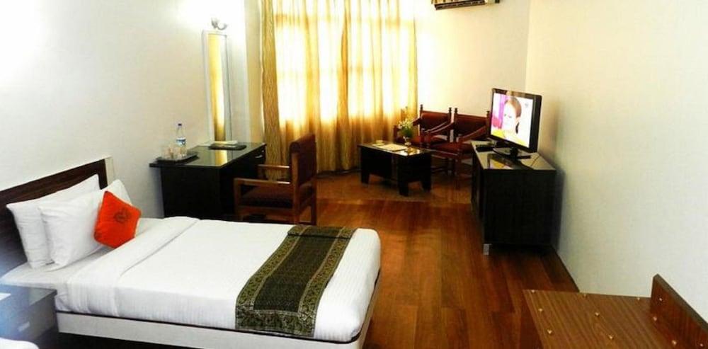 Amarpreet, Aurangabad - AM Hotel Kollection Bagian luar foto