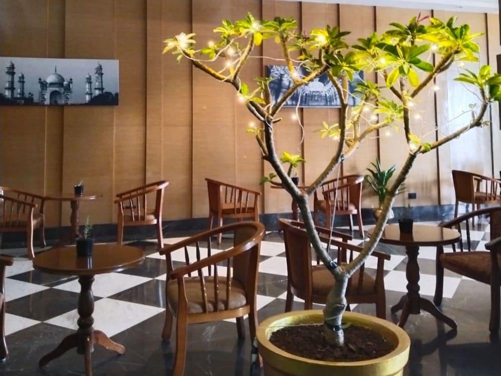 Amarpreet, Aurangabad - AM Hotel Kollection Bagian luar foto