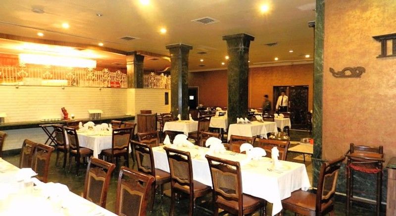Amarpreet, Aurangabad - AM Hotel Kollection Bagian luar foto
