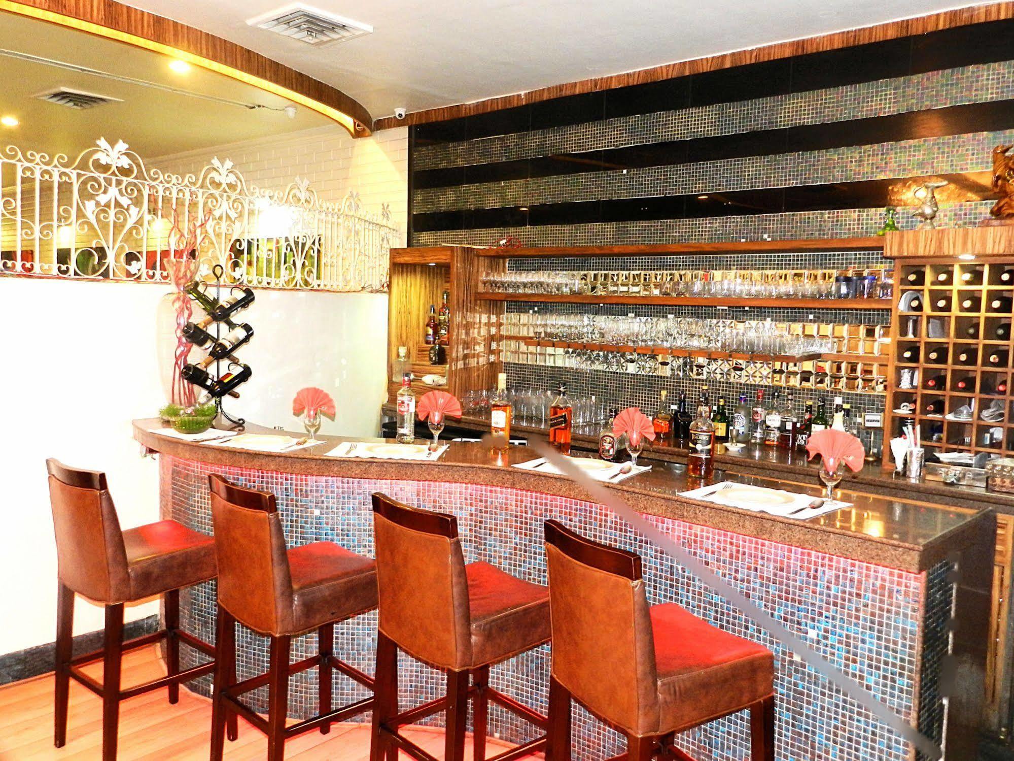 Amarpreet, Aurangabad - AM Hotel Kollection Bagian luar foto